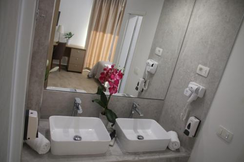 Royal Villa 2 - image 7