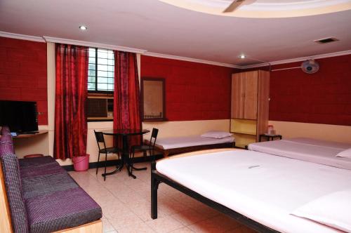 HOTEL HIGHLAND RESIDENCY
