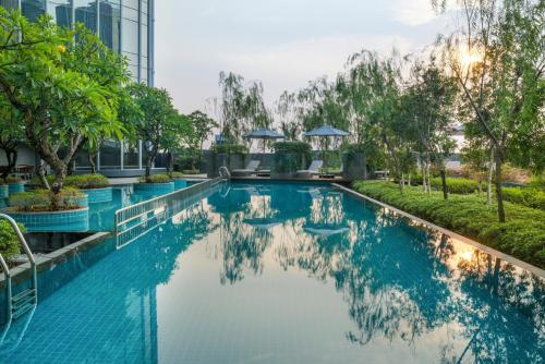 Swimming pool, Swissotel Jakarta PIK Avenue in Jakarta