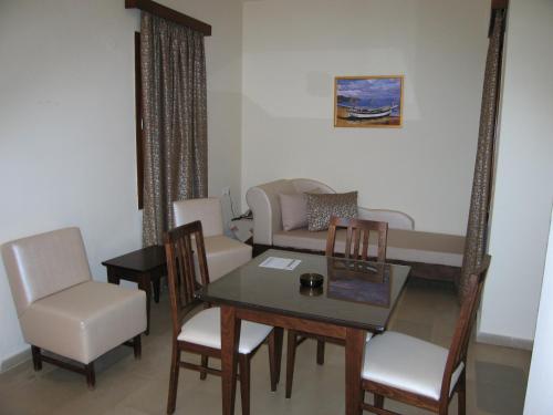 Blue Sea Hotel Apartments Blue Sea Hotel Apartments is conveniently located in the popular Rethymno area. Offering a variety of facilities and services, the hotel provides all you need for a good nights sleep. All the necessa