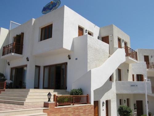 Blue Sea Hotel Apartments - image 14