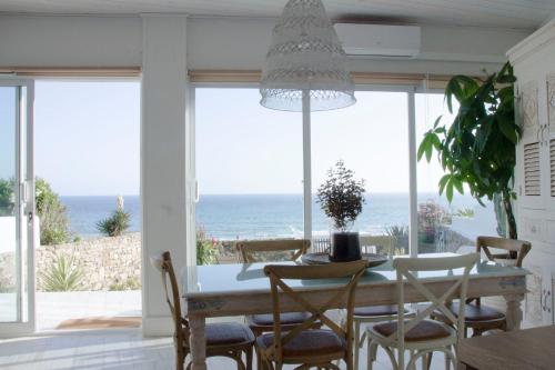 Alma De Bolonia Casa con encanto en primera linea de playa Bolonia Cadiz