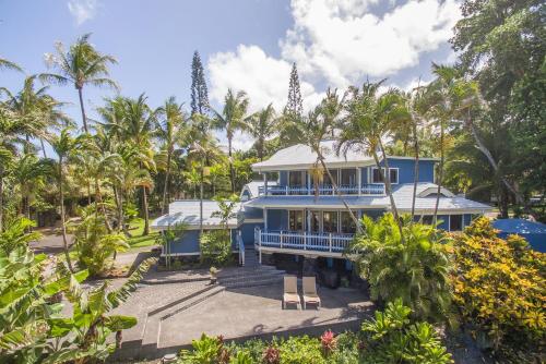 Black Sand Beach House home
