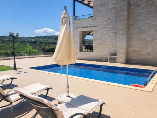 Levanda Luxury Stone Villa - image 8