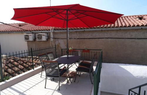 Apartments Only - main image