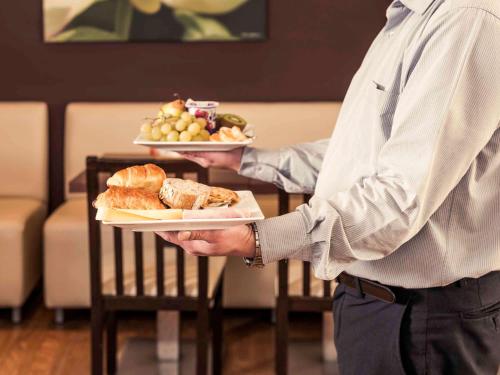 Ресторант, ibis Epinay-sur-Seine in Епине сюр Сен