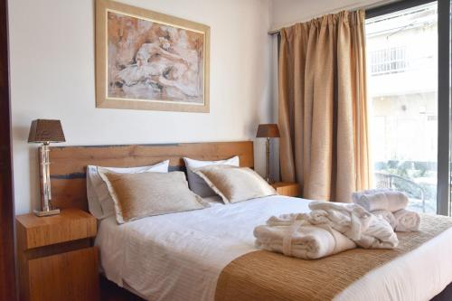 Lycabettus Exclusive Apartments – Athens, NY
