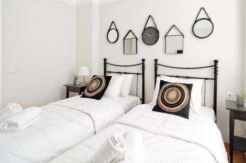 Acropolis Moments - image 5