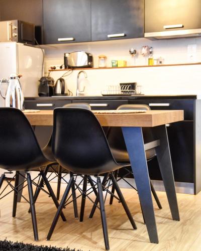 Lycabettus Exclusive Apartments – Athens, NY