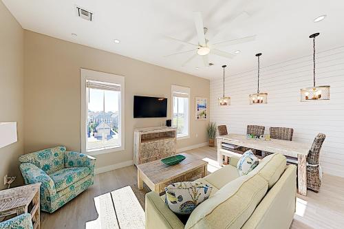 Sunny Palmilla Beach & Golf Condo - Balcony & Pool condo - image 2