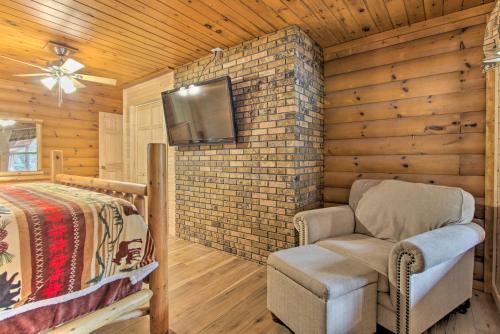 Creekside Cabin with Hot Tub Fire Pit and Game Room! - image 4