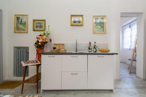 Central Station Apartment - image 10