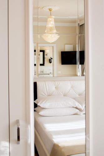 Suite Milano Duomo - image 6