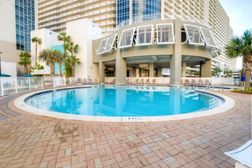 Laketown Wharf 734 By ZIA VR - image 5