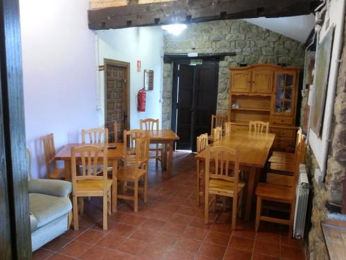 Koplietošanas atpūtas telpa ar TV, Alojamiento Rural Cabuerniaventura in Ruente