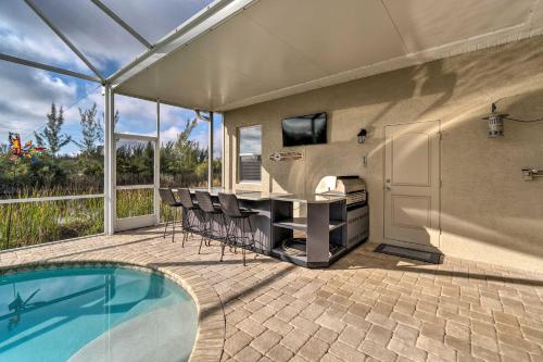 Port Charlotte Canalfront Home with Pool and Dry Bar!