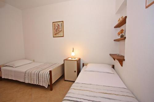 Apartments Irena - image 3