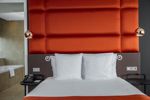 Holiday Inn Amsterdam - Arena Towers an IHG Hotel - image 7