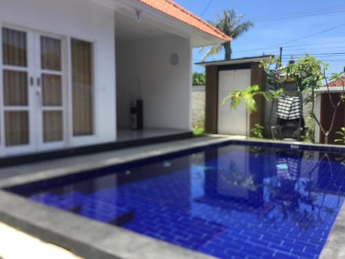 Queen Guest house tulamben Bali