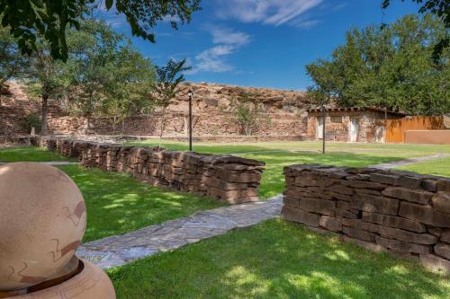 Holiday Inn Canyon De Chelly-Chinle, an IHG Hotel