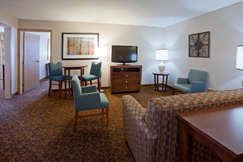 Holiday Inn Express St. Cloud