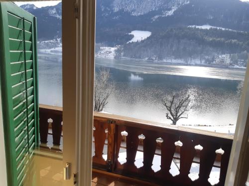 陽台/露台, 迪萊克特湖畔公寓 (Appartements direkt am See) in 格倫德爾湖