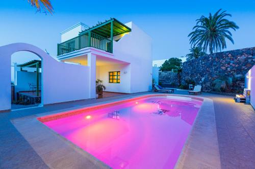 Timanfaya Casa Rural in Yaiza