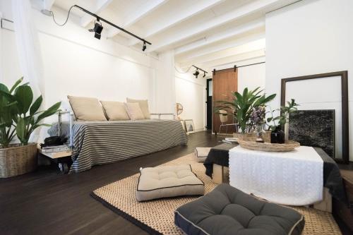 ทาวน์เฮาส์ขนาดสองห้องนอน (Two-Bedroom Townhouse)