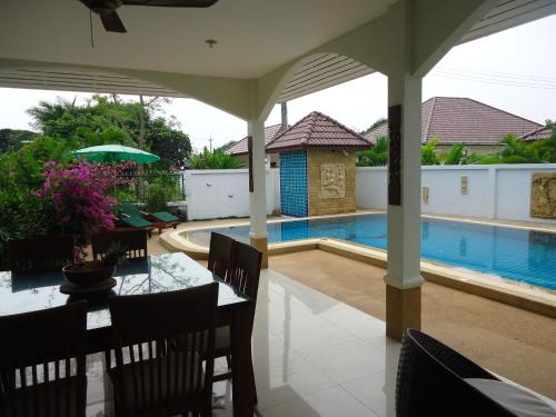 Balcony/terrace, Little Paradise in Taphong