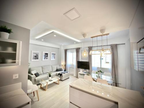 CARRERA HOME, Granada