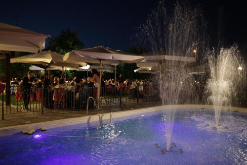 Úszómedence, Hotel Ristorante Il Gambero in Porto Sant'Elpidio