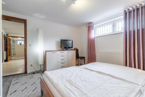 ID 3234 - Private Rooms - main image