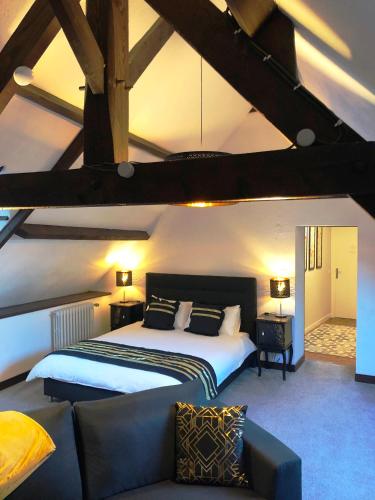 No 6 B&B - Saint-Berthevin-la-Tannière