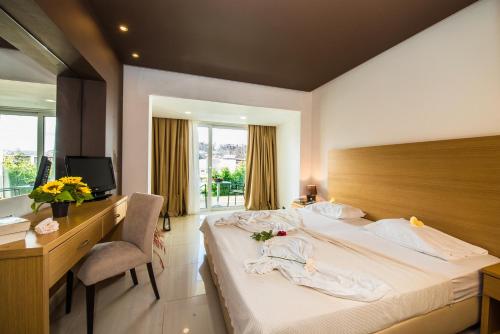 Anavadia Hotel - image 9