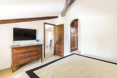 Palazzo Ruspoli Suite - image 2
