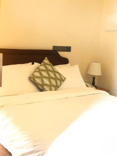 CONTENTO RETREAT CONTENTO RETREAT