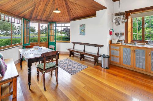 Konyha, Blackwood Park Cottages in Deloraine