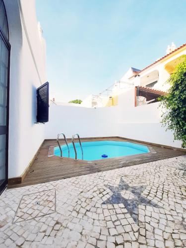 Swimming pool, Casa das Andorinhas in Olhao
