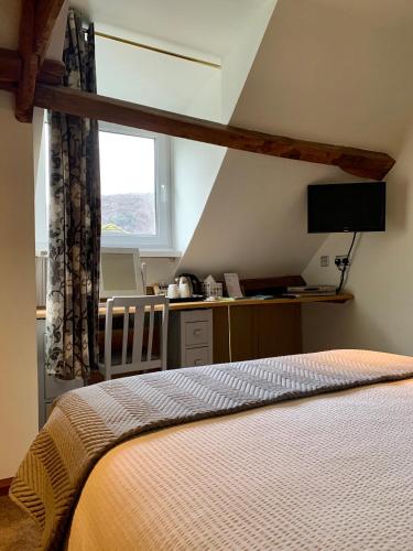 Deri-Down Guest House - image 5