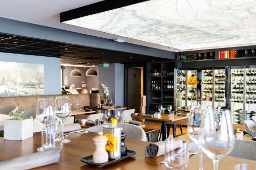 Restaurant, Fac & Spera -Hotel & Spa in Tain-l'Hermitage