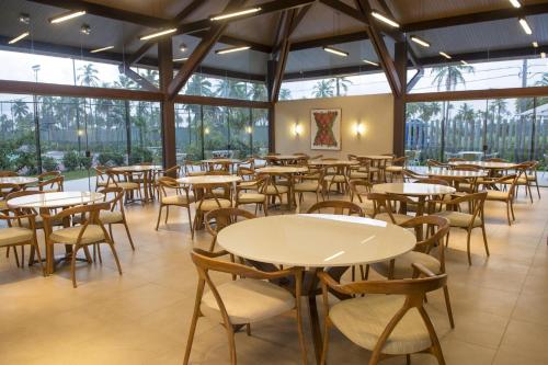 Restoran, Novo Bangalo no Malawi Beach House com Premium Service in Porto De Galinhas