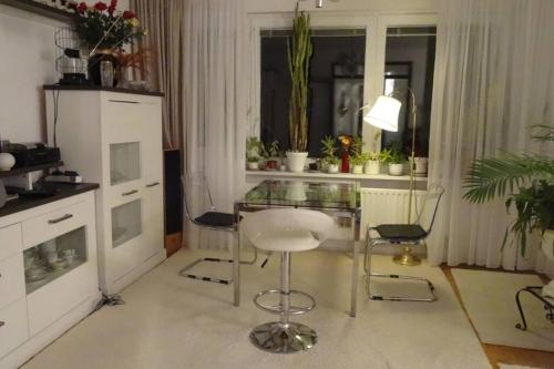 Schone, ruhige Wohnung in Berlin-Steglitz 2.4km von Mariendorf entfernt