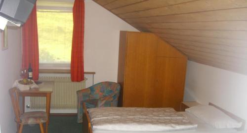 Hotel Rodes - image 4