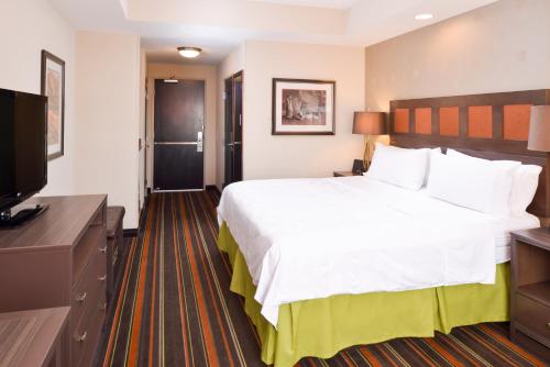 2 queen beds