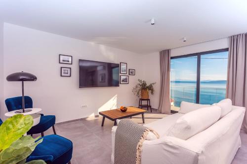New! Villa Perla Blu with 4 bedrooms heated pool jacuzzi 50m from beach - image 11