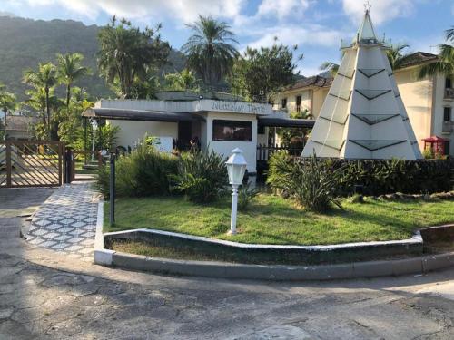 Apartamento Wembley Tenis - Toninhas - Ubatuba