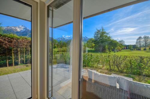 Apartment Golf & Glacier View by Alpen Apartments Zell am See