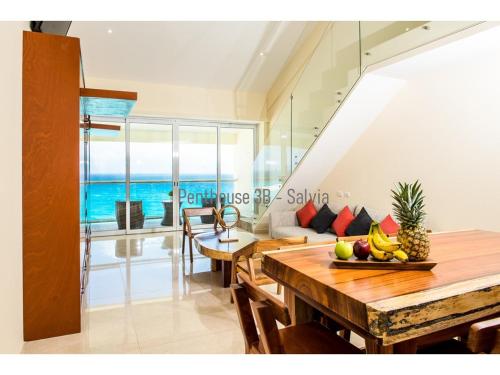 2 Story Oceanfront Penthouses on Cancun Beach!, Cancún (Foto 9)