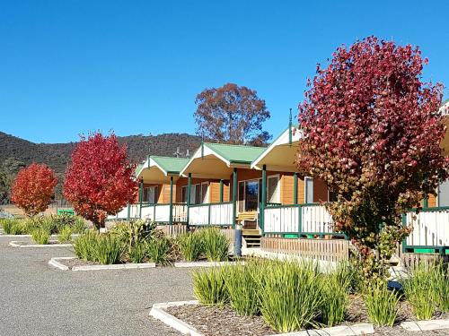 Canberra Carotel Motel - Accommodation - Canberra