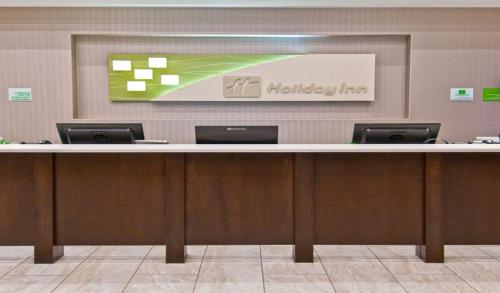 Holiday Inn Austin Airport, an IHG Hotel